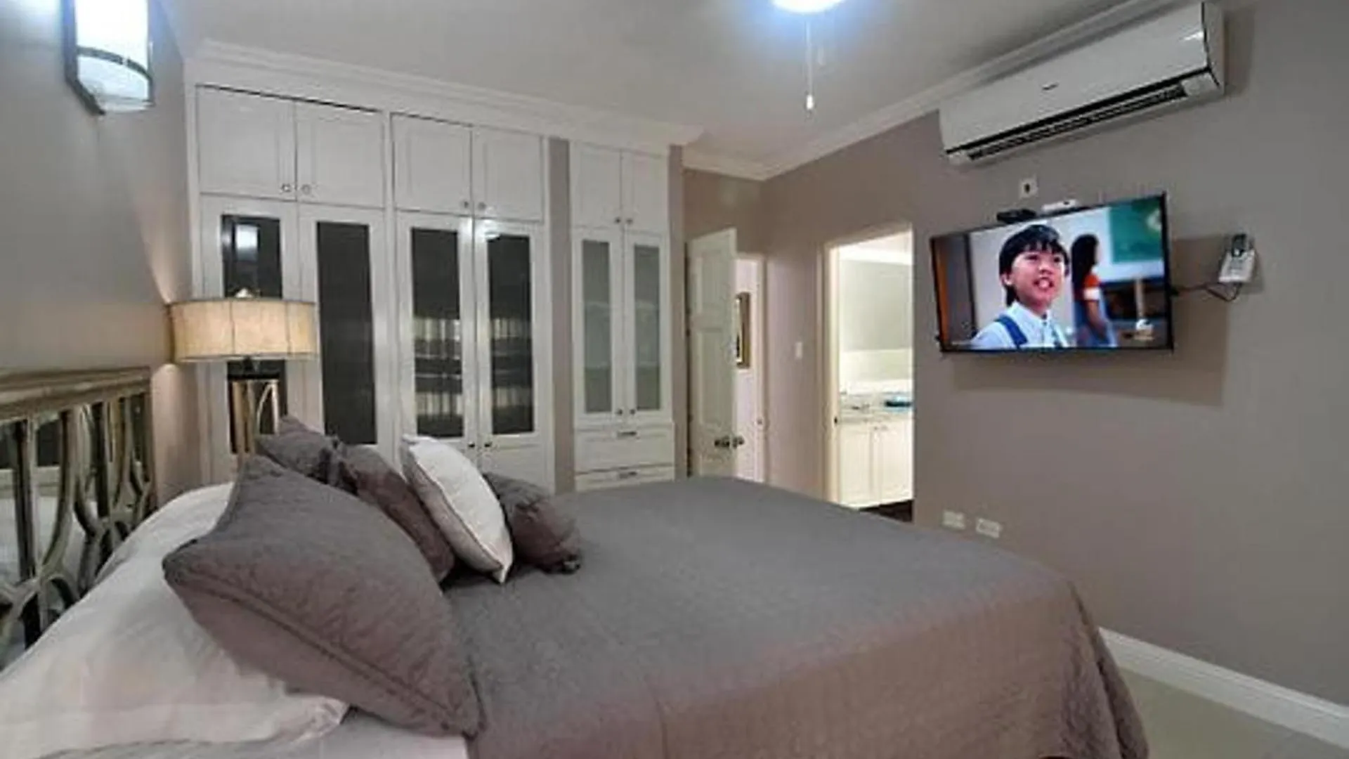Captivating 1-Bed Ravinia Apartment In Kingston 0*,